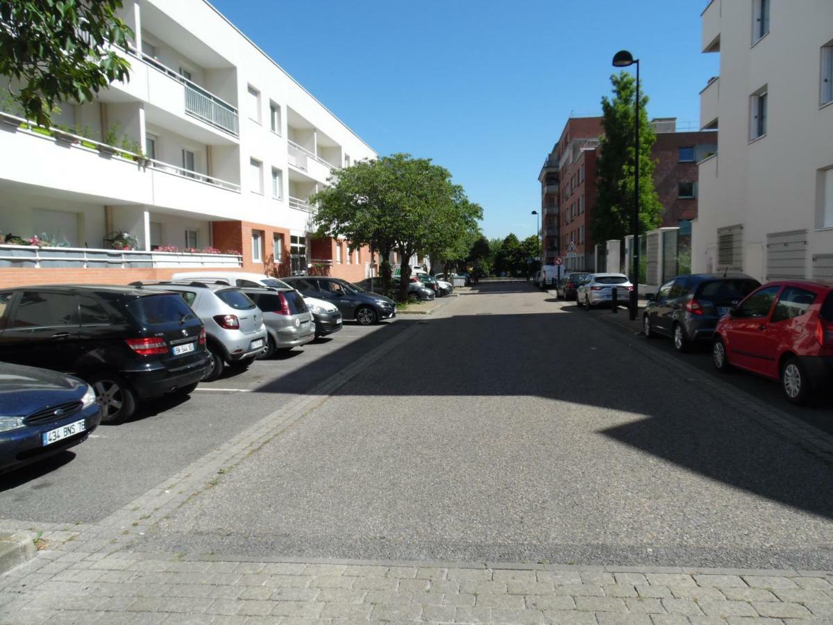 La Clef D'Aurelia Apartment Elancourt Luaran gambar